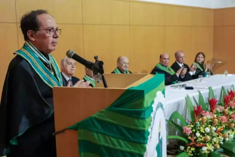 Posse da Diretoria Executiva biênio 2022-2024 da APMED no dia 19 de dezembro de 2022-4
