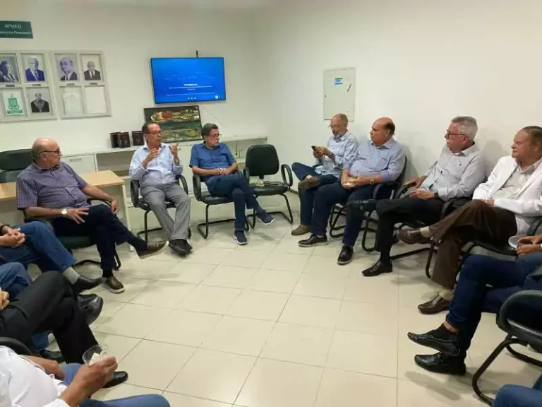 Primeira Quinta Cultural da Academia Paraibana de Medicina1