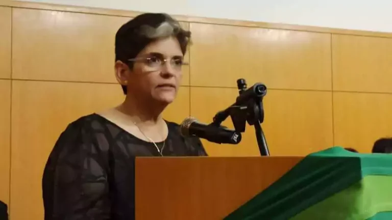 Posse da novel Acadêmica Dalva Carneiro Arnaud2