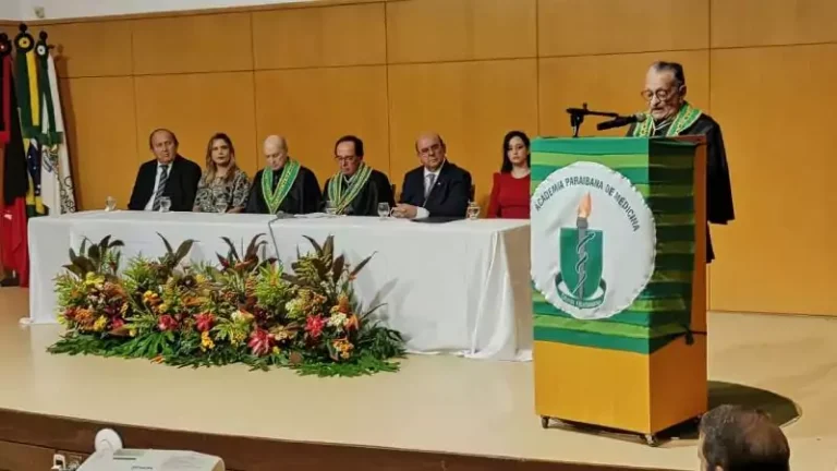 Posse do novel Acadêmico Astenio Cesar Fernandes2