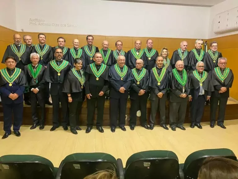 Posse do novel Acadêmico Péricles Vitório Serafim Filho2