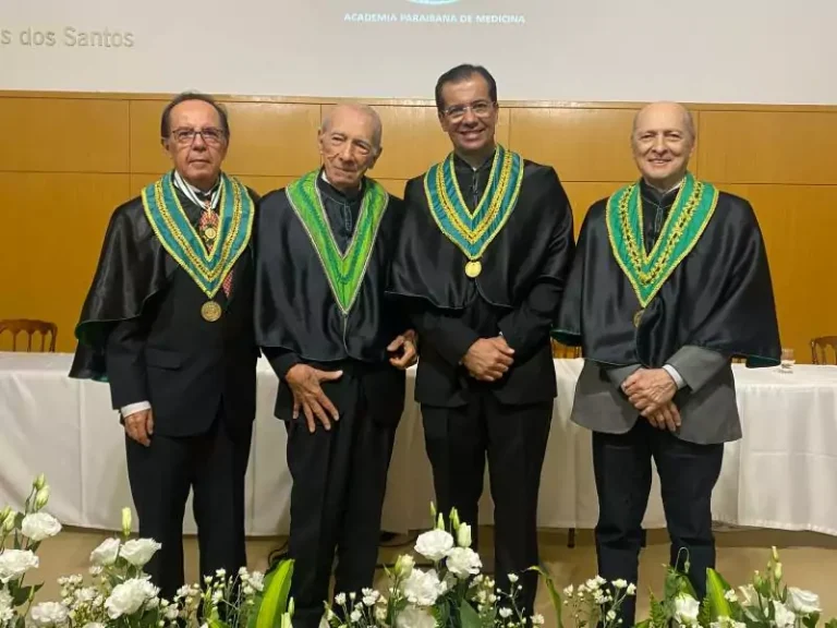 Posse do novel Acadêmico Péricles Vitório Serafim Filho4