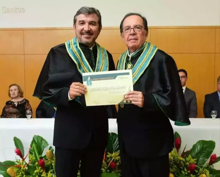 Posse do novel acadêmico Antônio de Aracoeli Lopes Ramalho1