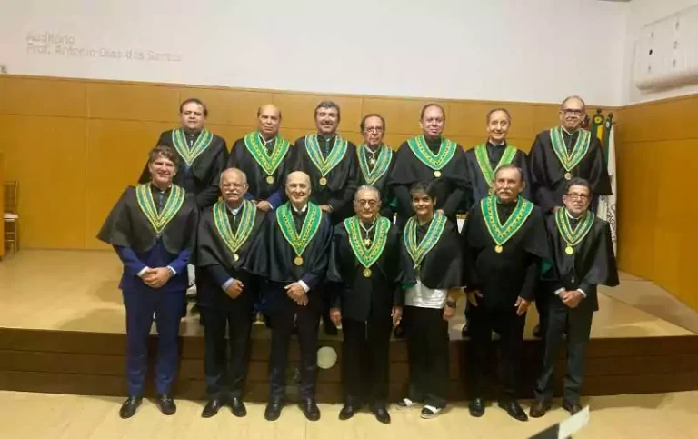 Posse do novel acadêmico Antônio de Aracoeli Lopes Ramalho4