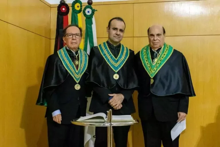 Posse do novel Acadêmico Carlos Fernando Mello Junior2