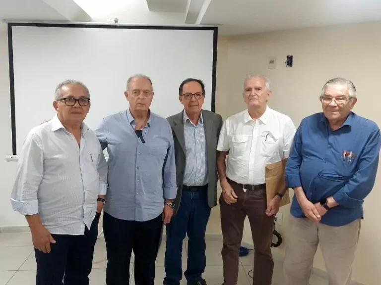 Palestra sobre o Reuso da água na agricultura por Sérgio Rolim de Mendonça2